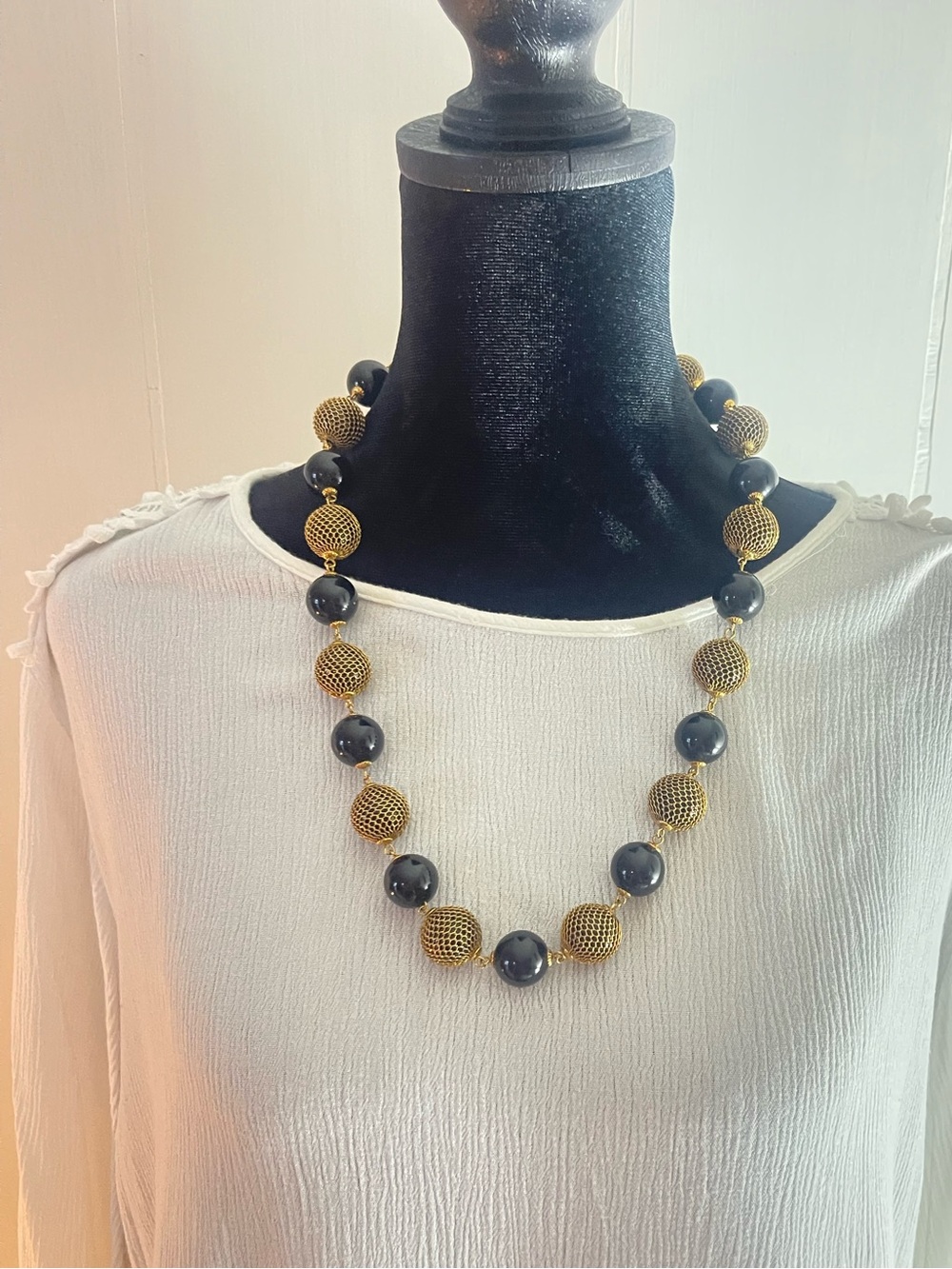 Trifari vintage mid century Gold Mesh and black Bead Statement Necklace.